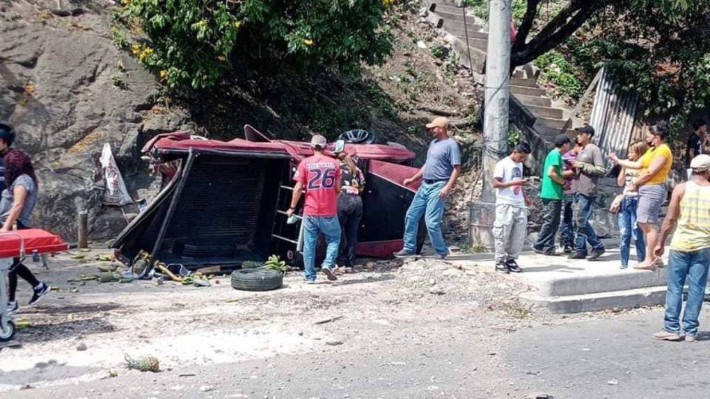 ¿Traía sobrecarga? Nuevos detalles del fatal accidente de rastra en El Carrizal