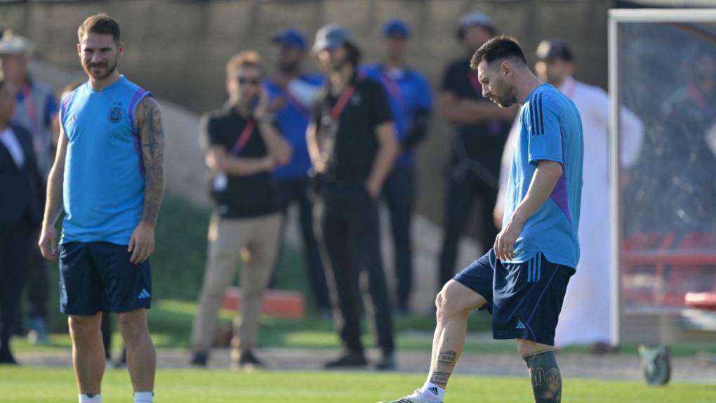 Preparando el debut: Así fue el entrenamiento de Argentina este lunes