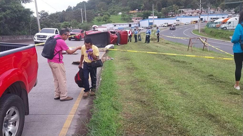 “Nos amábamos mucho”: Hombre llora frente al cuerpo de su esposa fallecida en accidente en la CA-5