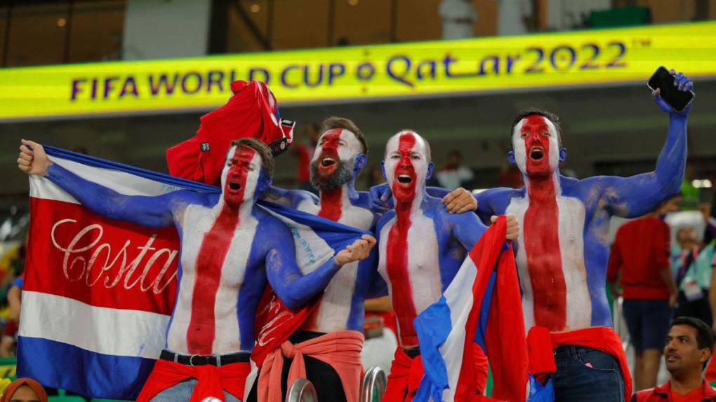 ¡Pura vida! Aficionados de Costa Rica presentes en Qatar para el debut mundialista de La Sele