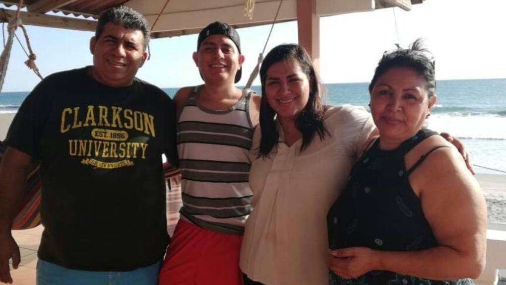 Viajó a festejar el cumpleaños de su hija y murió ahogado: tragedia de salvadoreño en Roatán