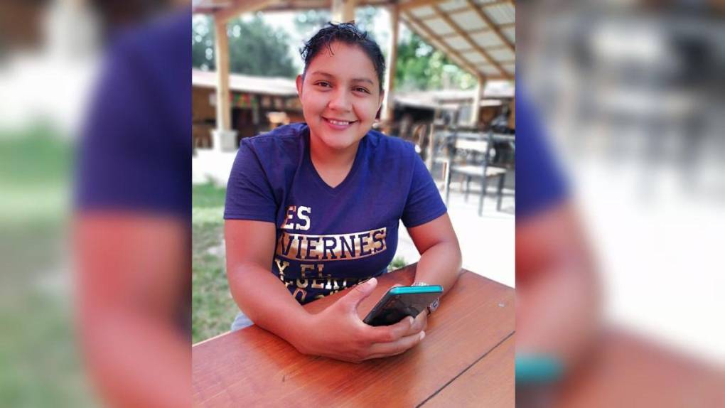 “Adiós Francis, nunca te olvidaremos”: sepultan a Francis Rosmery Ochoa, la joven atropellada en el bulevar Morazán