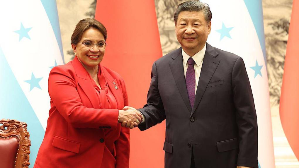 Cálido recibimiento: así fue el encuentro entre Xiomara Castro y Xi Jinping en China