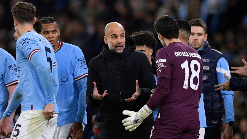 Prohibición de fichajes, pérdida de puntos y expulsión: los posibles castigos que enfrentaría el Manchester City ante acusaciones