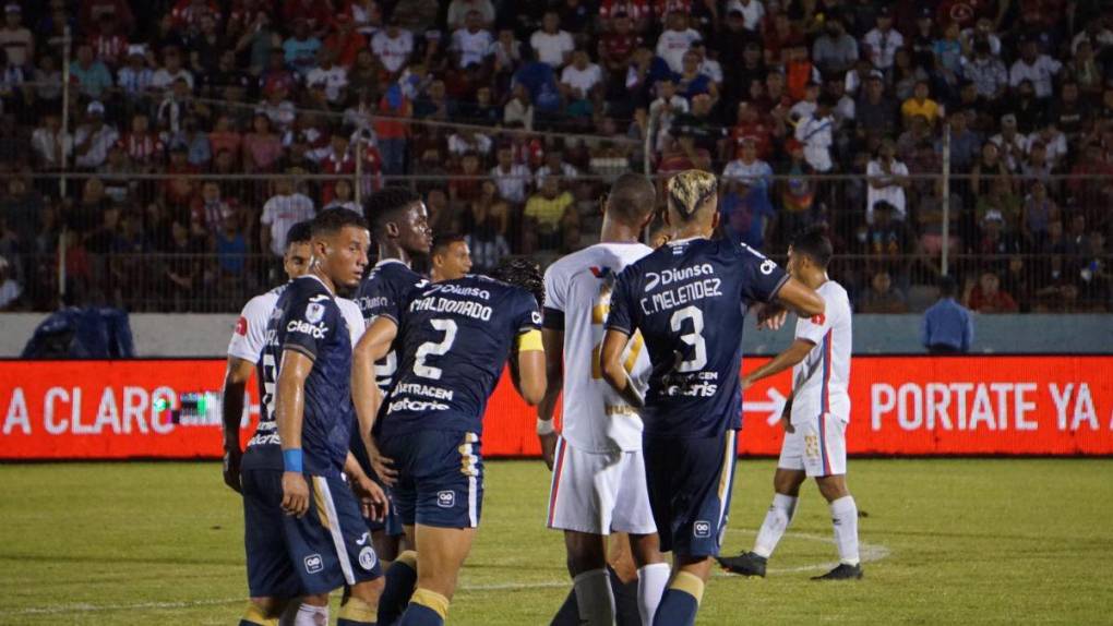 ¡Euforia! Así celebraron los jugadores de Olimpia el gol de José García