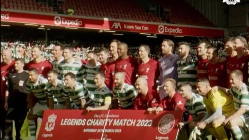 ¡Entre cracks! Las fotos de Emilio Izaguirre en el partido de leyendas entre Liverpool y Celtic