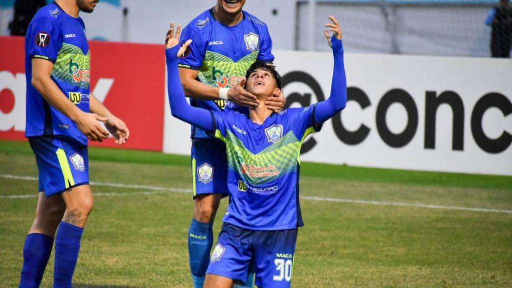 Mercado: Olimpia confirma fichaje, otra baja de Motagua y Real España va por jugador del león