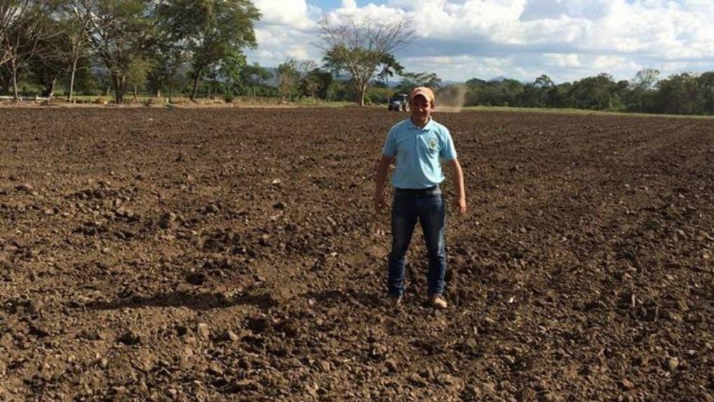 Amante del campo y el fútbol: así era Óscar Mendoza, el ganadero asesinado en Choluteca