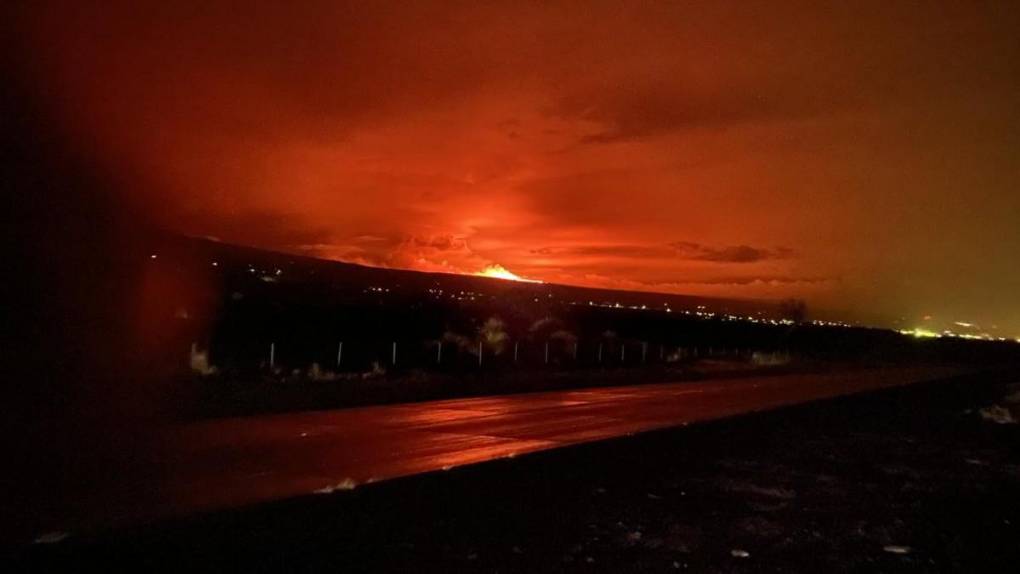 Mauna Loa: tras 40 años dormido despierta el volcán más grande del mundo