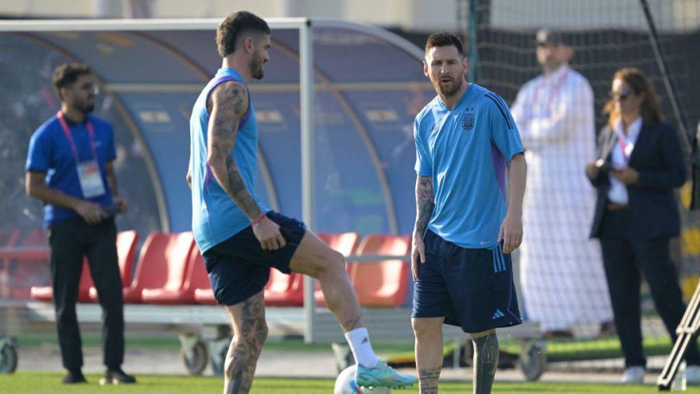 Preparando el debut: Así fue el entrenamiento de Argentina este lunes