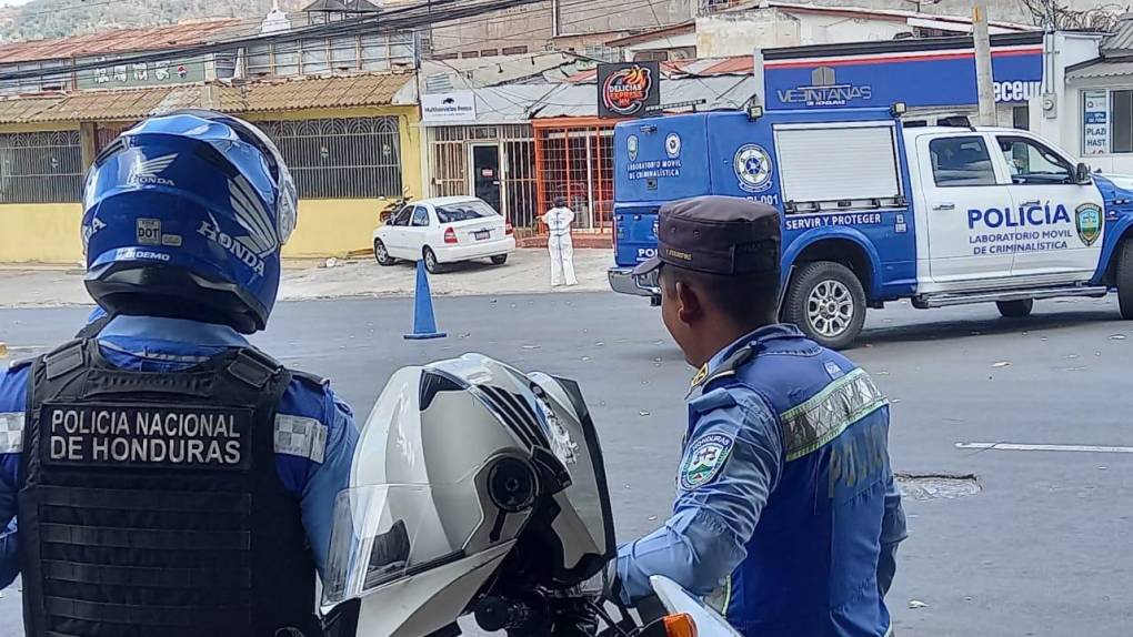 Asaltantes fingieron ser clientes y mataron a un taxista VIP en el bulevar Morazán