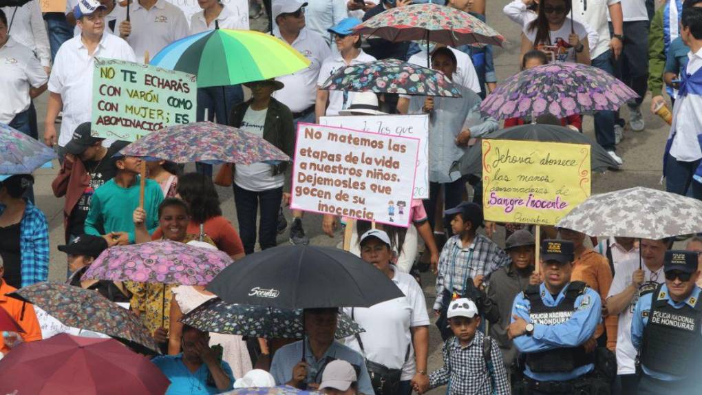 Masivas protestas contra ideología de género en Tegucigalpa y otros puntos de Honduras