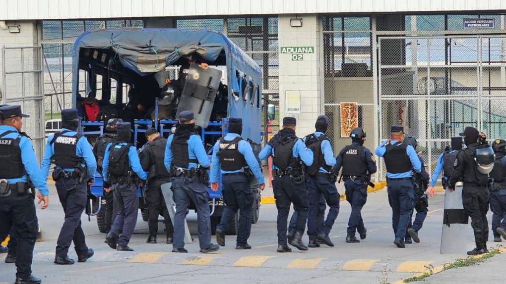 Así se realizó la intervención al centro penal de Ilama, en Santa Bárbara