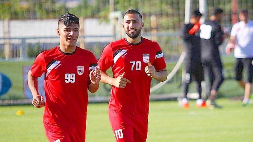 Futbolista de Irán, Amir Nasr Azadani, no será ejecutado, pero recibe dura condena