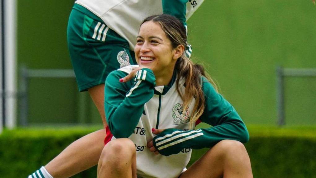 Víctima de acoso: futbolista del América es “expulsada” de México