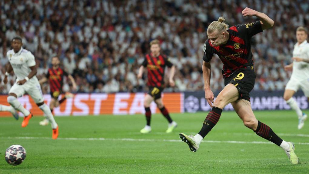 El enfado de Ancelotti, dos golazos y sonrisas al final: las imágenes del Real Madrid vs Manchester City