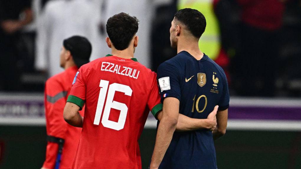 ¡Respeto total! Los gestos de los jugadores de Francia con los de Marruecos tras avanzar a la final