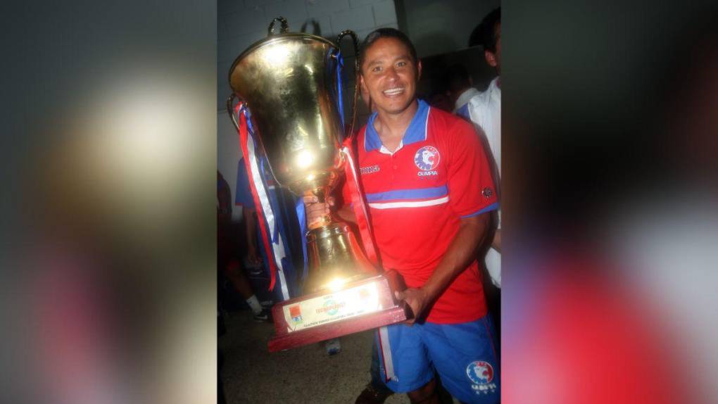 Del fútbol a la política: así cambió la vida de Wilmer Velásquez, goleador histórico del Olimpia