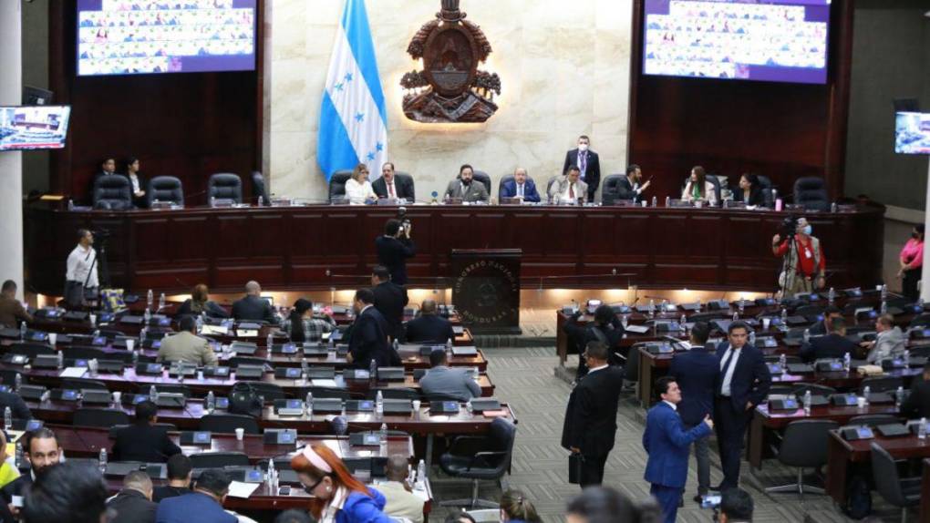 Sin consenso: así se desarrolló la sesión legislativa en el Congreso Nacional