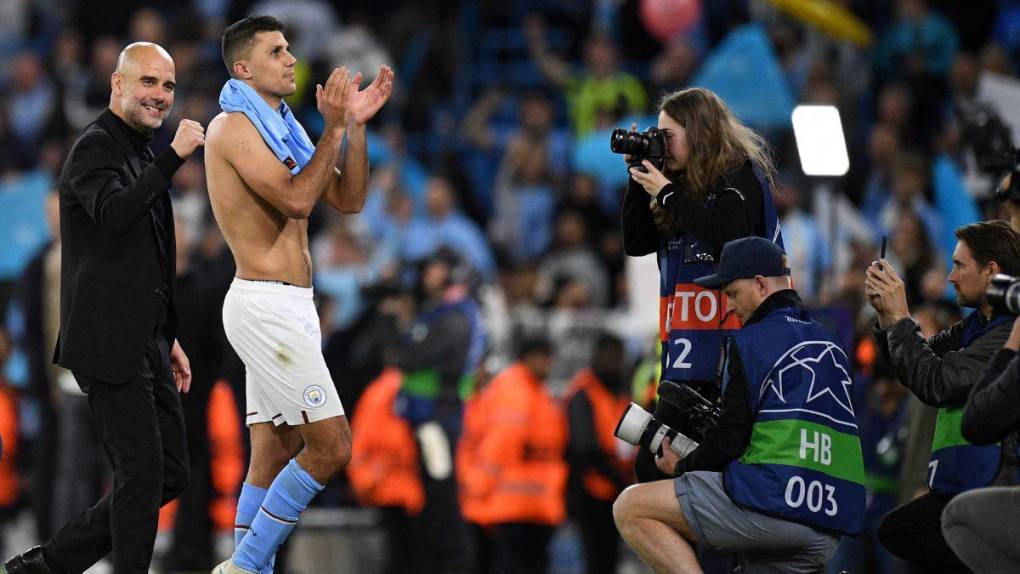 La eufórica celebración del Manchester City tras golear 4-0 al Real Madrid