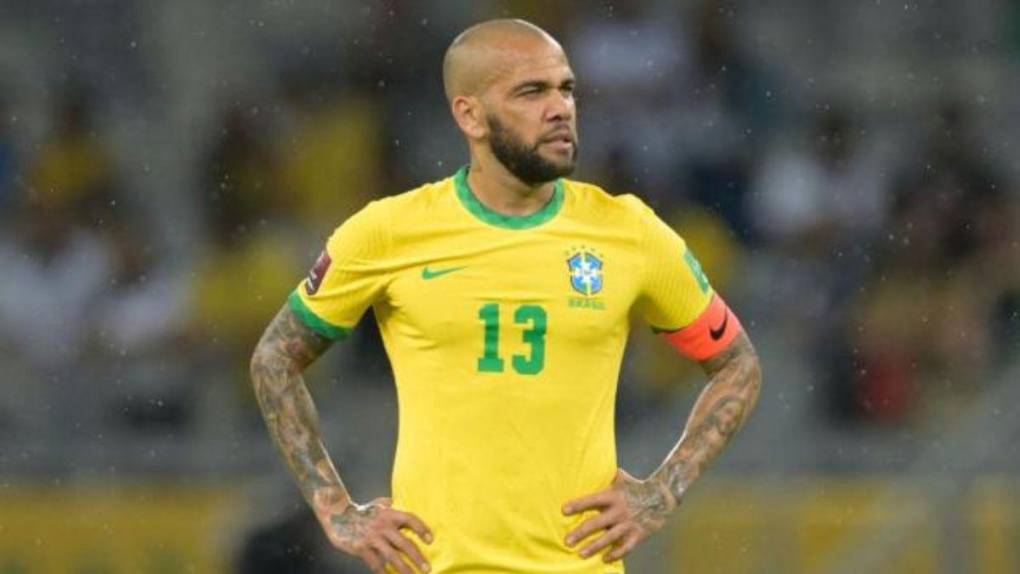 Dani Alves cambia su testimonio por cuarta vez y reconoce haber tenido relaciones con supuesta víctima