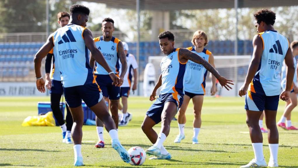 Real Madrid y su primer 11 en debut en LaLiga de España ¡Con Mbappé!