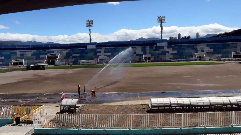 Cambio de grama, nuevas butacas y otras mejoras en el Estadio Nacional