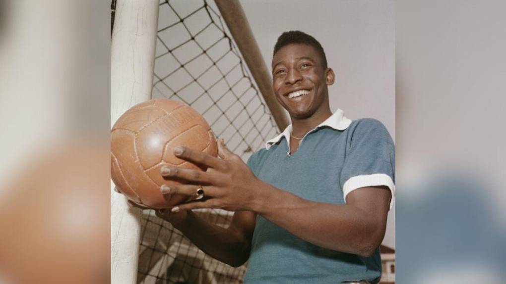 Goleador de época y tricampeón mundial: los datos que debes conocer sobre Pelé