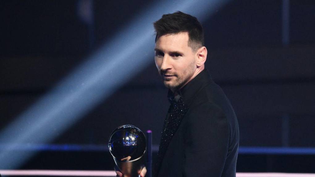 El emotivo momento en que Messi recibió el premio The Best 2022