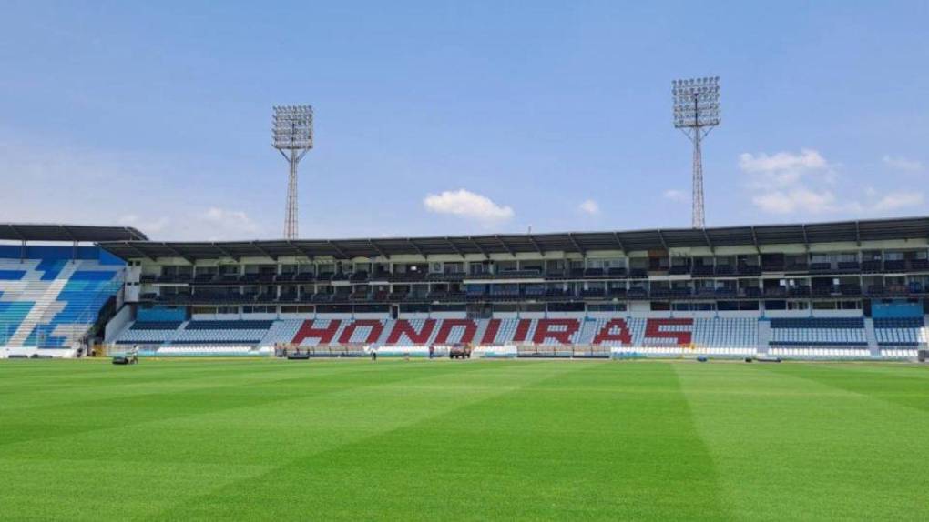 Así luce la nueva grama híbrida del Estadio Nacional