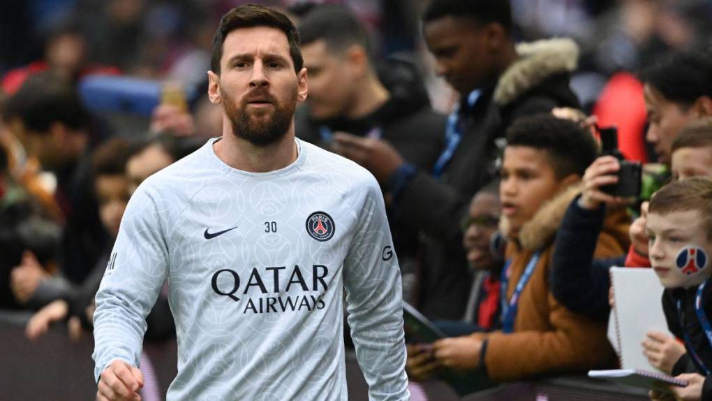 “Es una terrible idea”: en Francia se oponen a que Messi renueve con el PSG