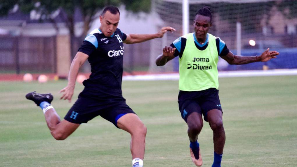 ¡Con dos delanteros! La alineación de Honduras para debutar ante México en la Copa Oro