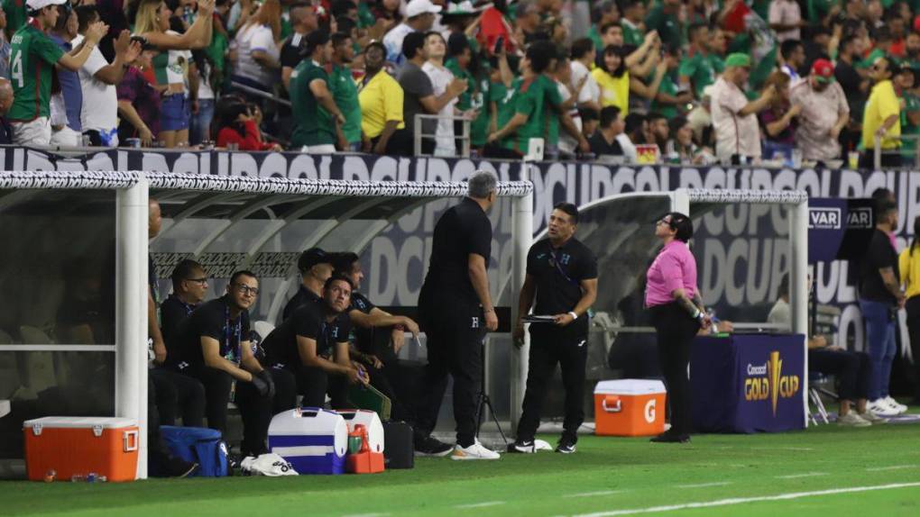 Tristeza y decepción: los rostros de los jugadores de Honduras tras caer ante México en la Copa Oro 2023