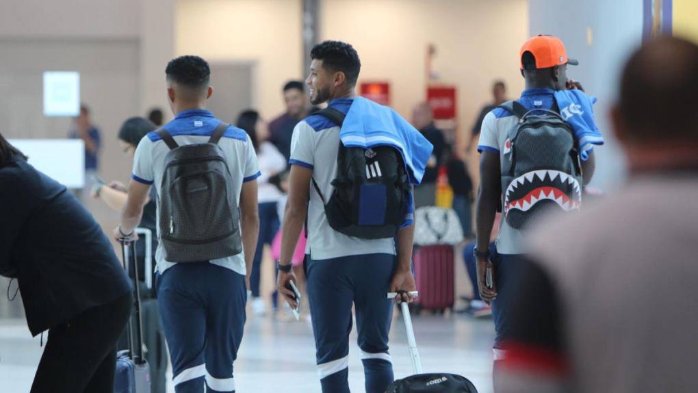 ¡Misión Copa Oro! Honduras partió hacia Estados Unidos para partidos ante El Salvador y Canadá