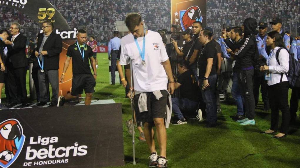 Fichajes: Motagua va por un jugador “Manudo”, la decisión de Olimpia con Bapiste y Auzmendi elige ¿azul o blanco?