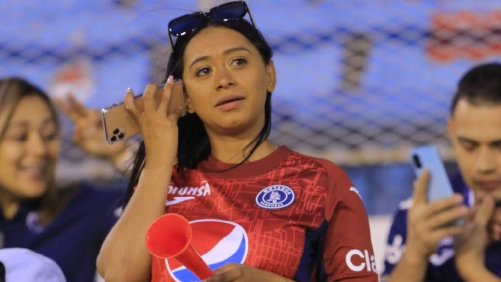 Las Bellezas que asistieron al partido entre Motagua y Pachuca