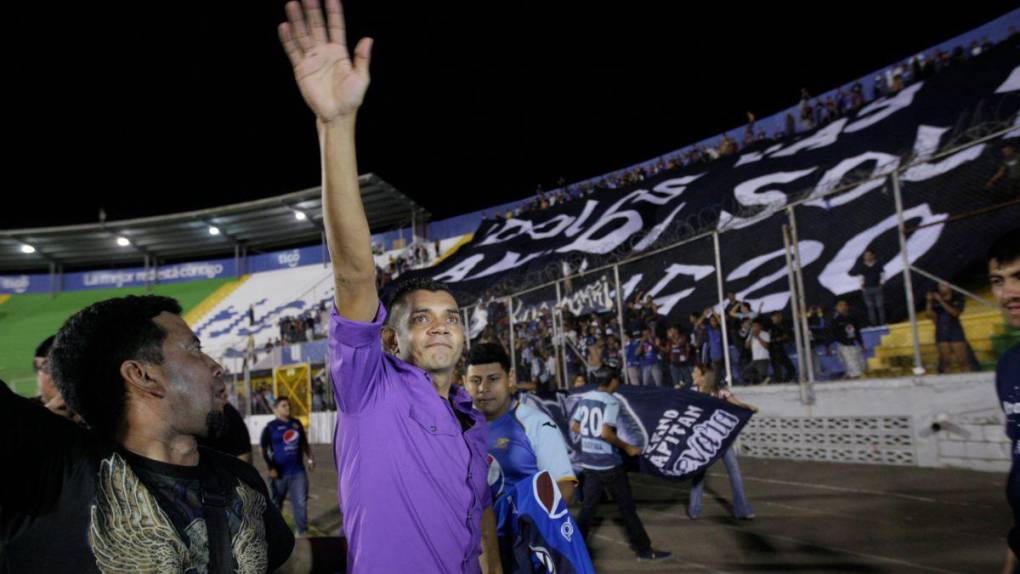 Con el Motagua y la H en la mira: así ha sido la carrera de Amado Guevara como entrenador