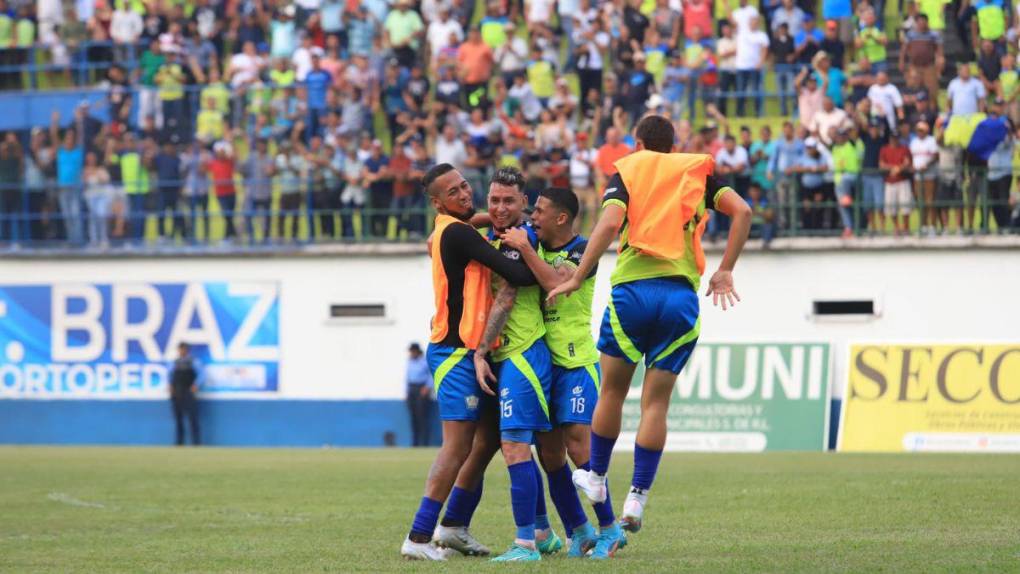 ¿Quiénes son los jugadores del Olancho FC que han sido campeones de Liga Nacional?