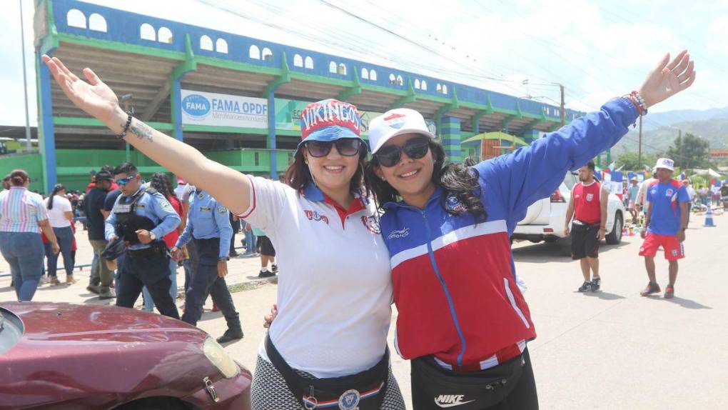 Corazones divididos y pasión blanca en la previa de la final Potros vs Olimpia