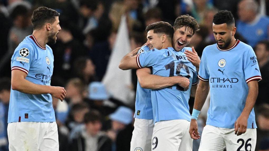 La eufórica celebración del Manchester City tras golear 4-0 al Real Madrid