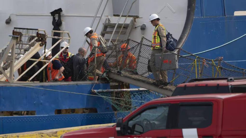 Así llegaron los restos del sumergible Titán a Canadá tras ser recuperados del fondo del océano