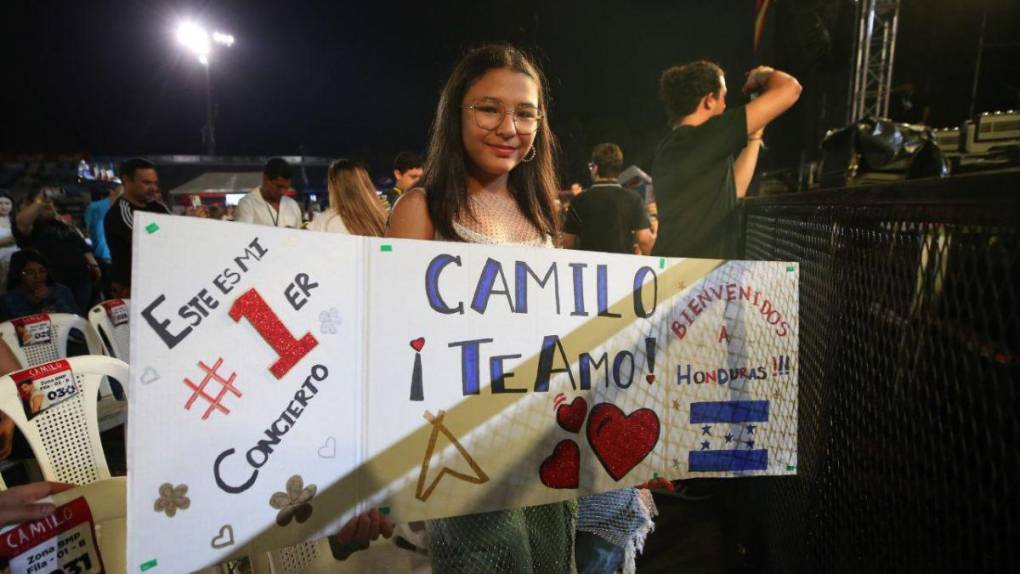 Gran ambiente en la capital para bailar al ritmo de Camilo