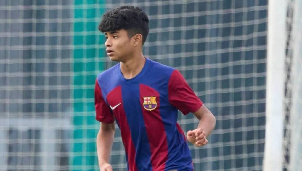 Barcelona tiene en La Masia a un futbolista que podría jugar con la Selección de Honduras