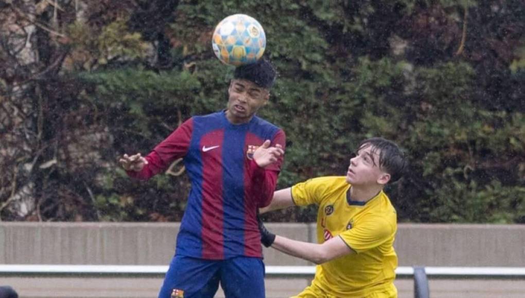 Barcelona tiene en La Masia a un futbolista que podría jugar con la Selección de Honduras