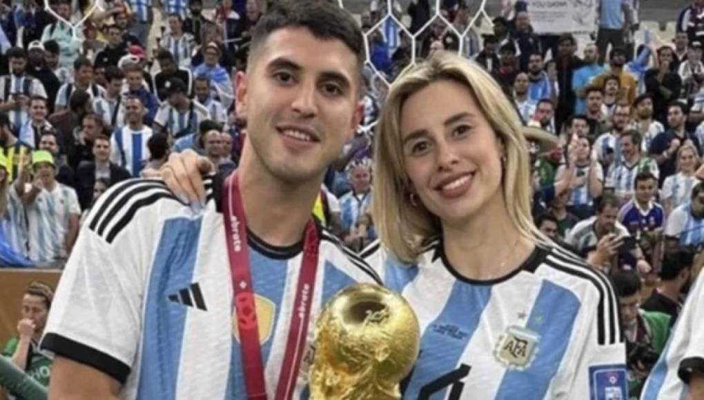 Esposa de jugador campeón del mundo vende medalla tras separarse