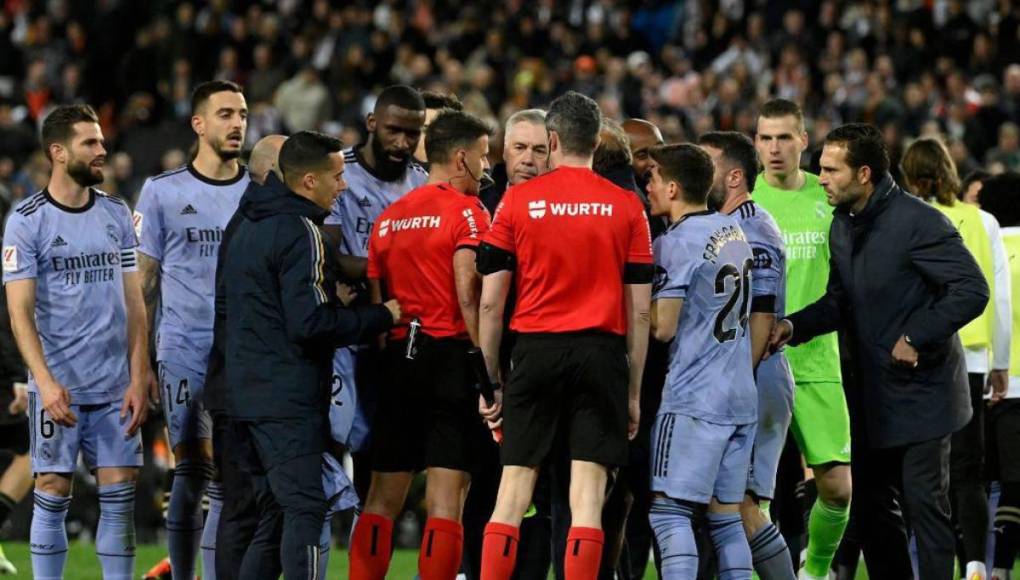 Jugadores de Real Madrid publican fuertes mensajes tras polémico juego ante Valencia