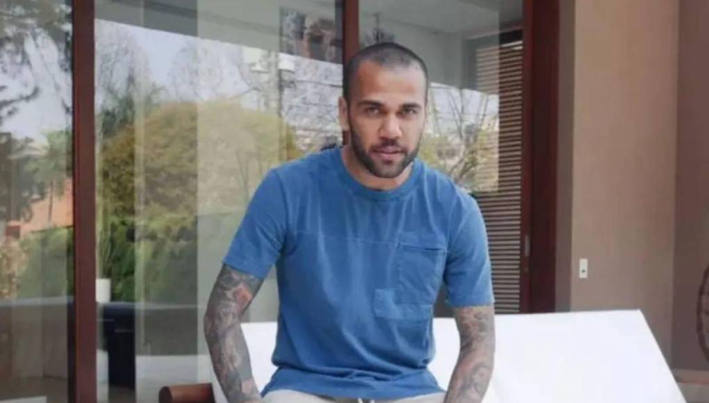 Dani Alves, su primera petición luego de salir de la cárcel y los regalos que le dejó a prisioneros