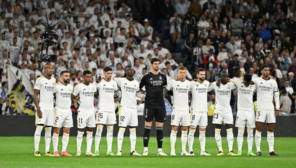 Real Madrid presentó la 36 en el Santiago Bernabéu: gritos a Kroos y Modric