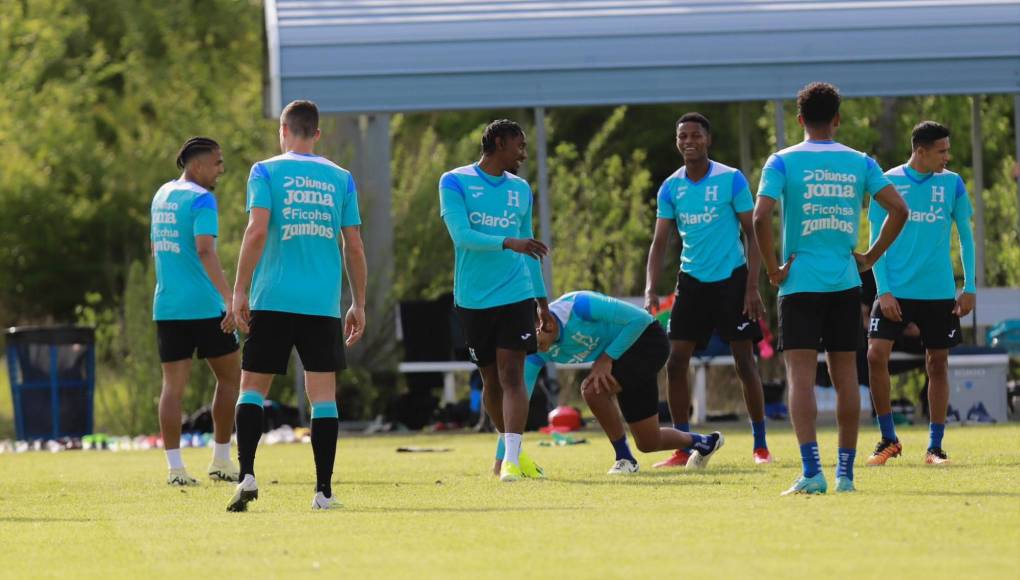 El 11 titular que ha usado Honduras en entrenos previo a juego ante Costa Rica