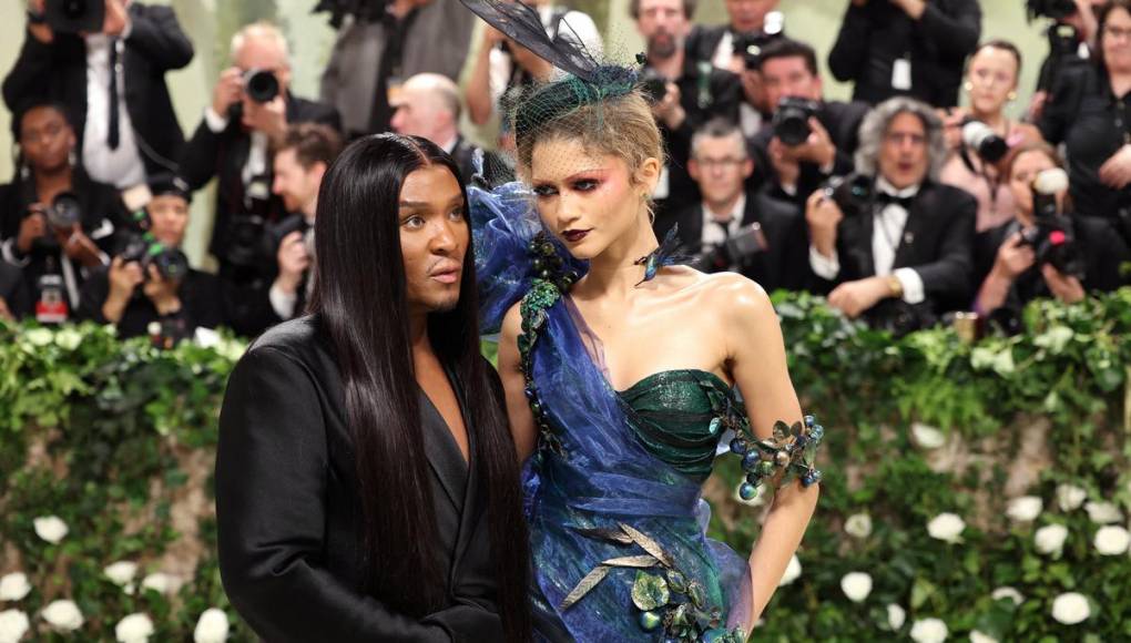 Met Gala 2024: Zendaya impacta con look inspirado en la naturaleza